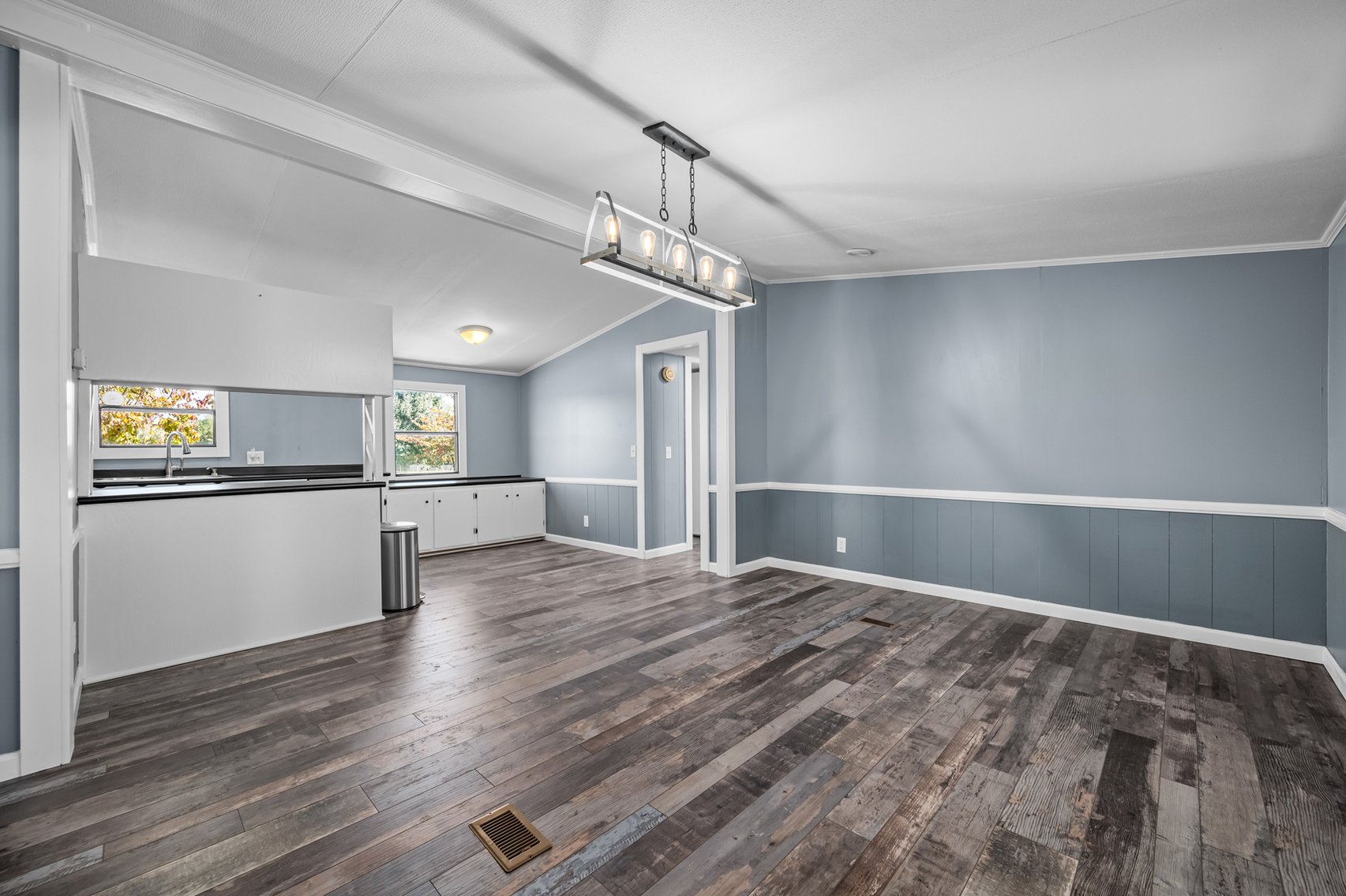 Image for 1201 MG England Road, Manchester