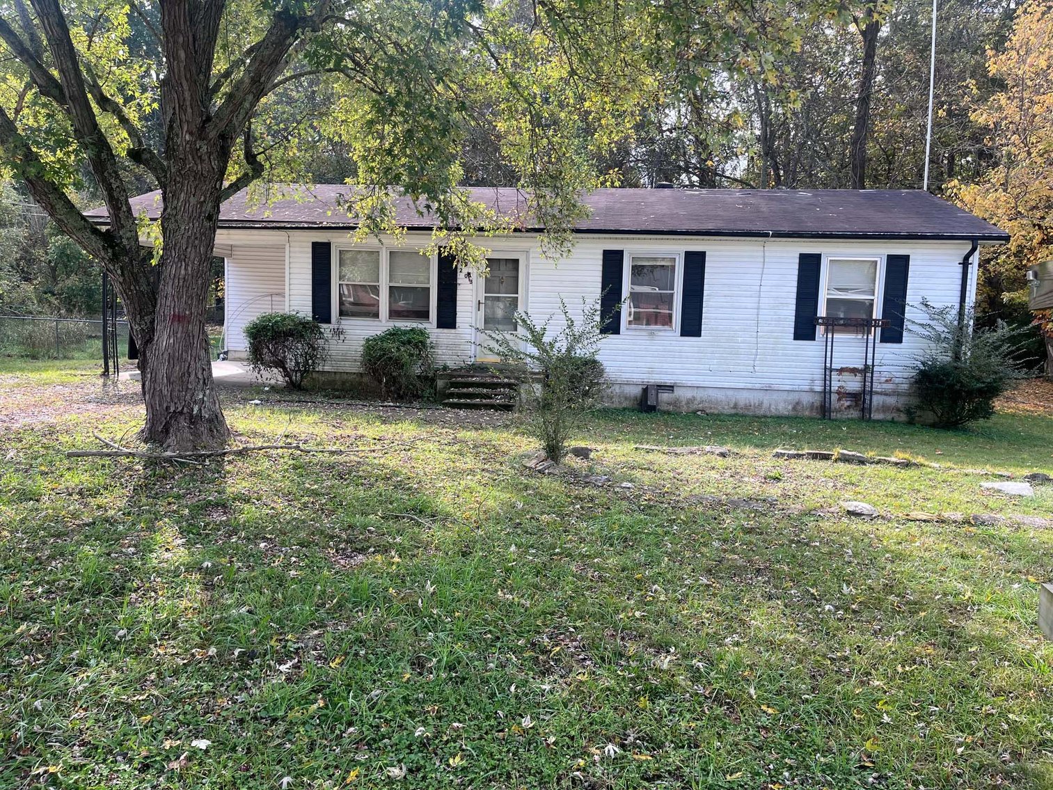 Image for 203 Meadowbrook Drive, Woodbury