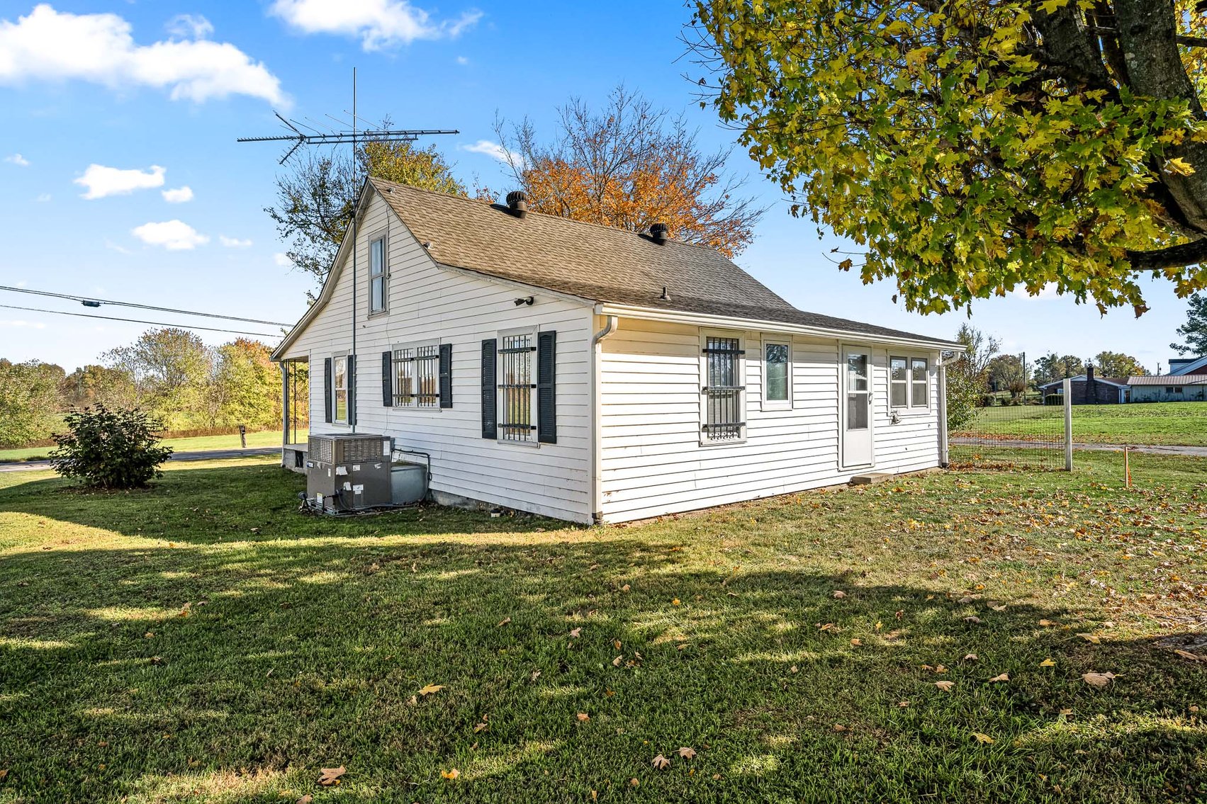 Image for 1009 Hoodoo Rd, Beechgrove