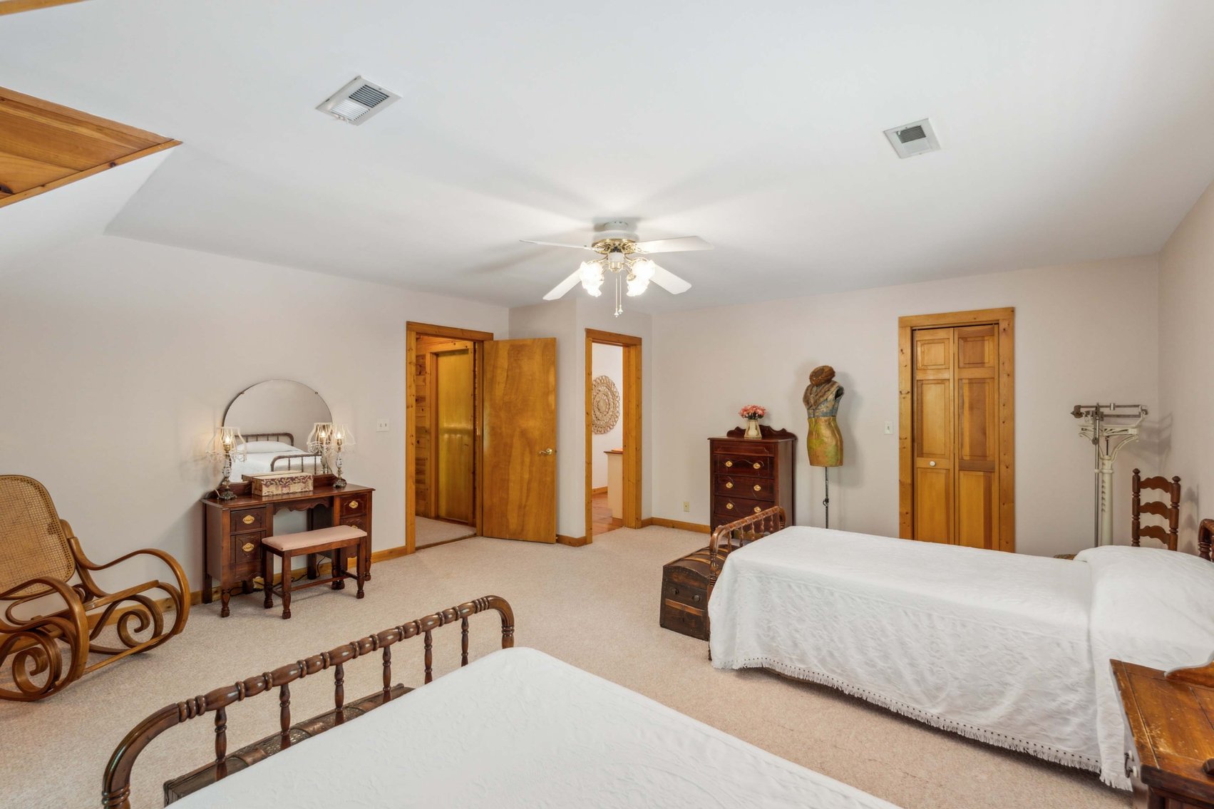 Image for 300 West Richmond Shop Road, Lebanon