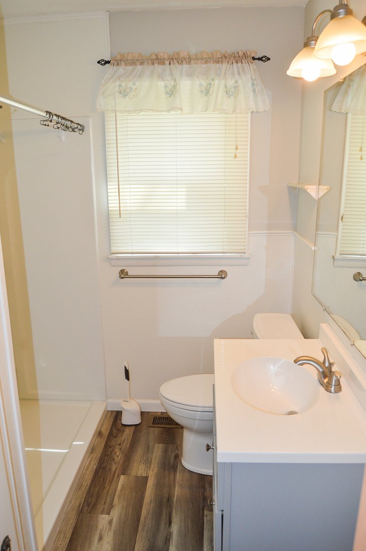 Image for 203 Forest Avenue, Shelbyville