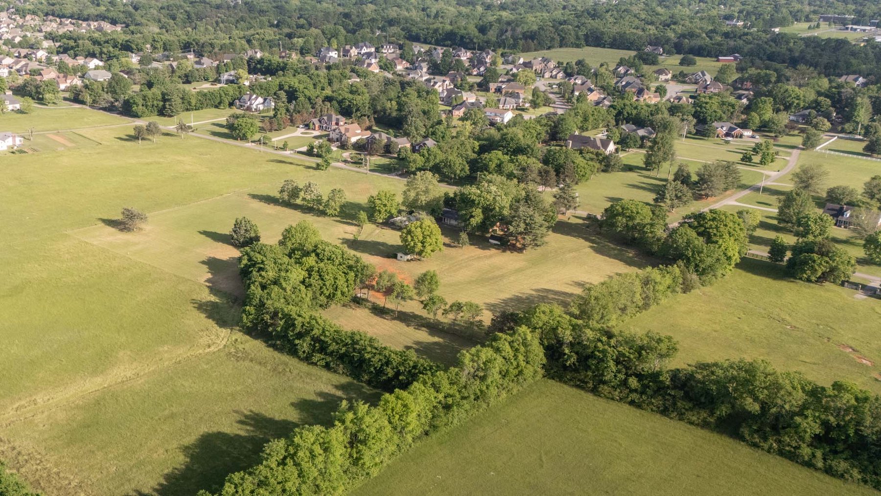 Image for 2402 River Road, Murfreesboro