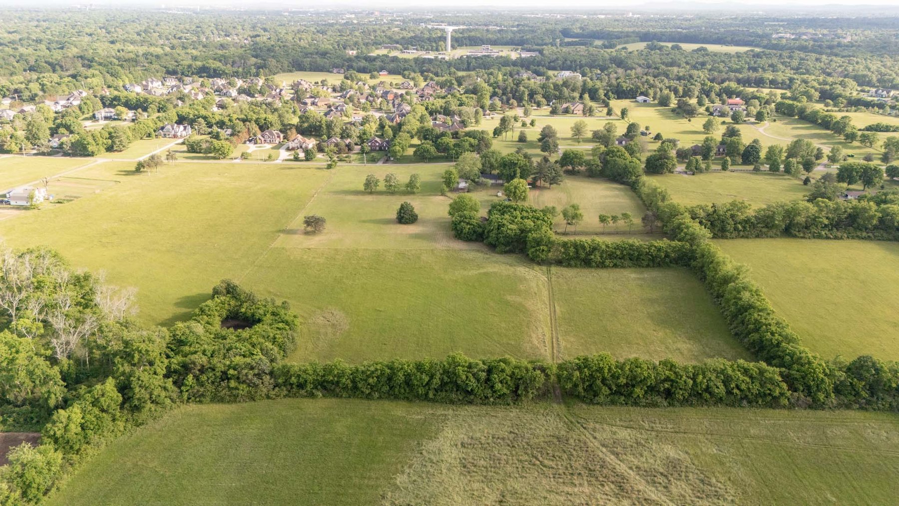 Image for 2402 River Road, Murfreesboro