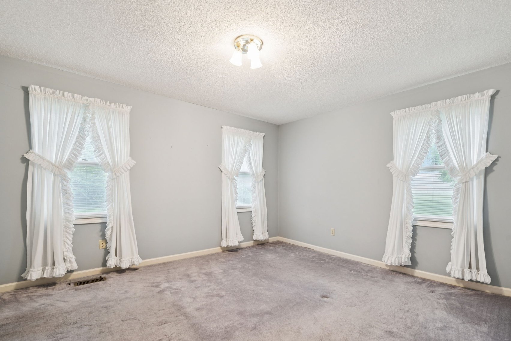 Image for 306 Farrar Hill Road, Manchester