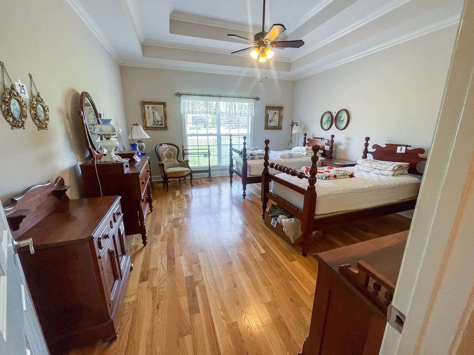 Image for 120 North Point Circle N, Shelbyville