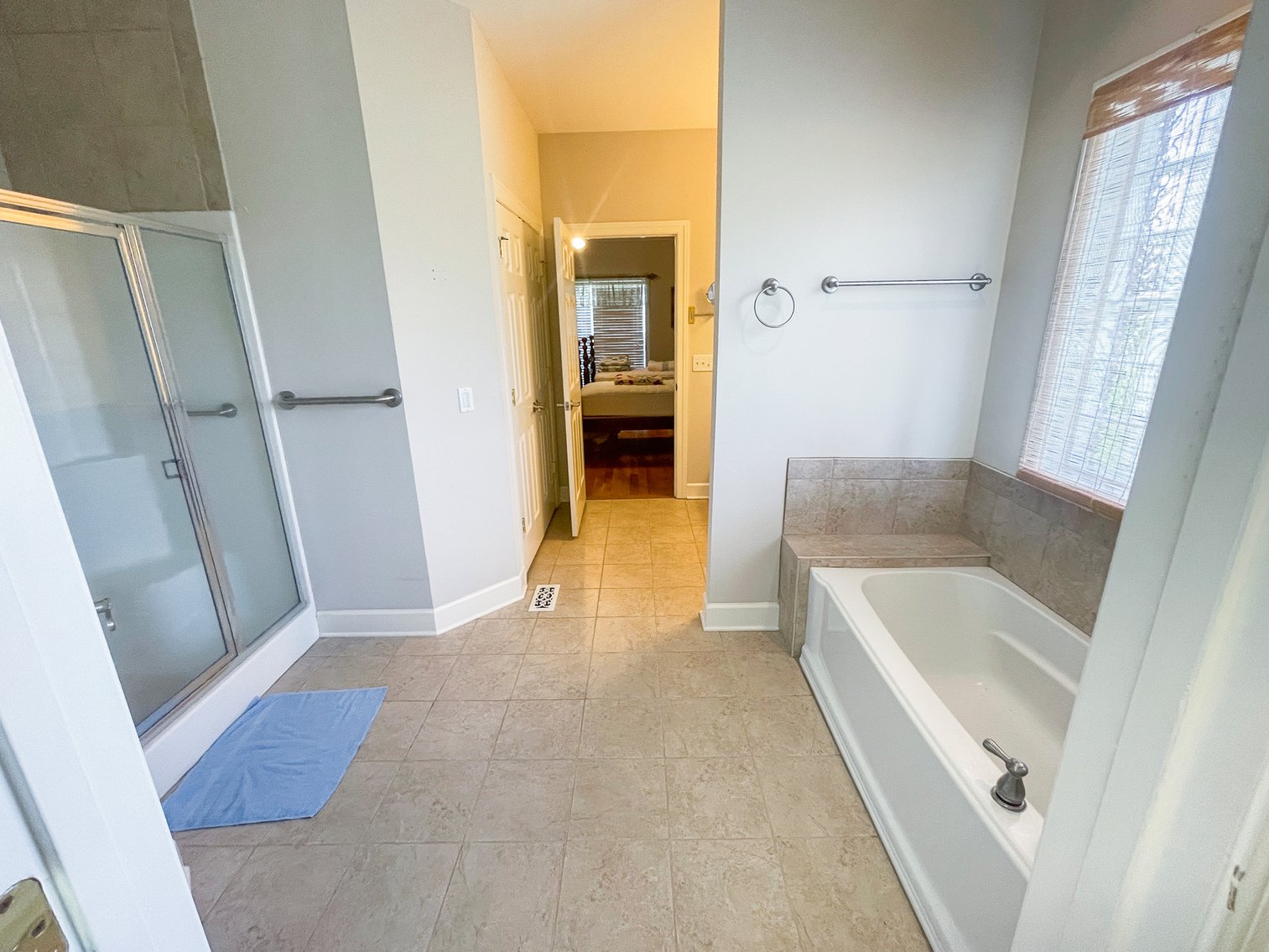 Image for 120 North Point Circle N, Shelbyville