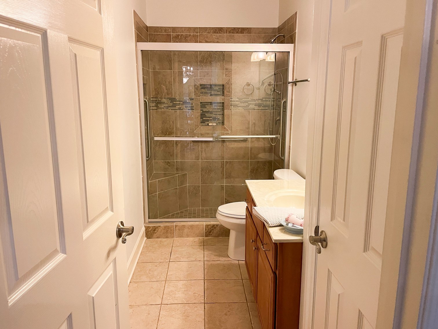 Image for 120 North Point Circle N, Shelbyville