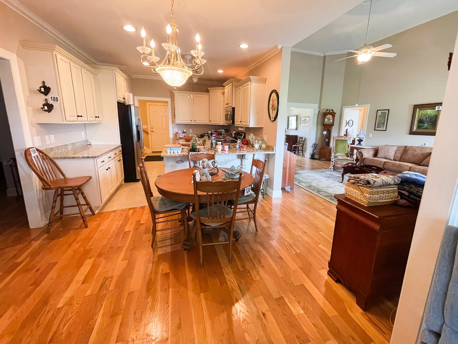 Image for 120 North Point Circle N, Shelbyville