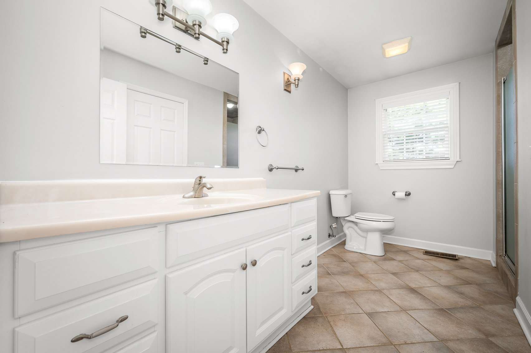 Image for 7216 Jim Cummings Highway, Bradyville