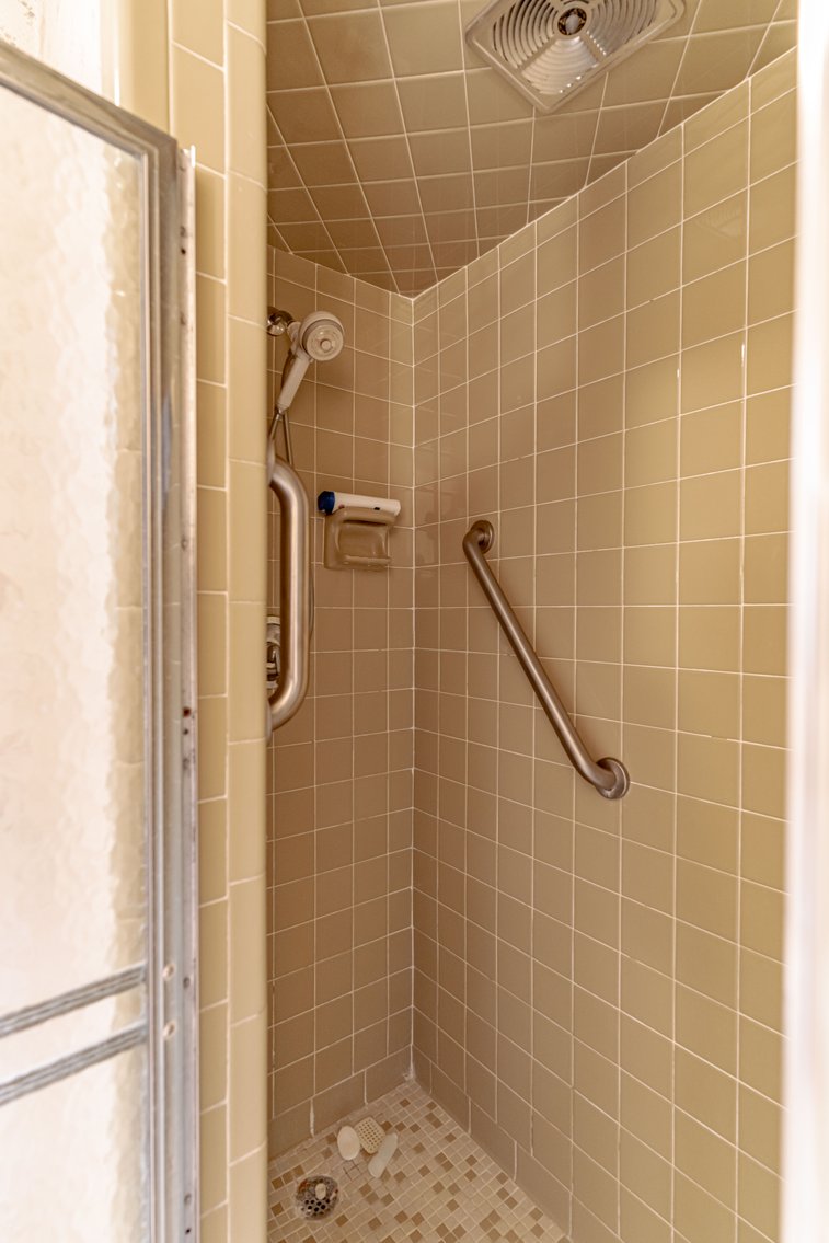 Image for Absolute Estate Auction in The City of Hurstbourne - Real Estate