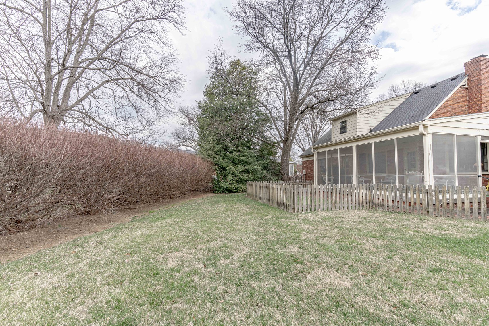 Image for Absolute Estate Auction in The City of Hurstbourne - Real Estate