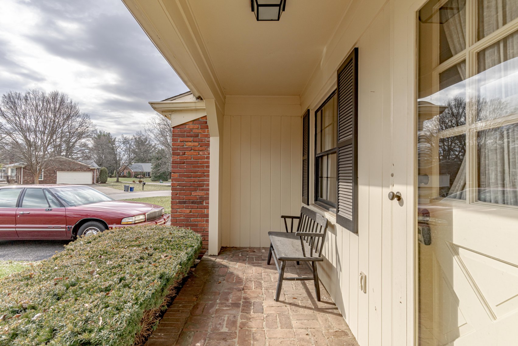 Image for Absolute Estate Auction in The City of Hurstbourne - Real Estate