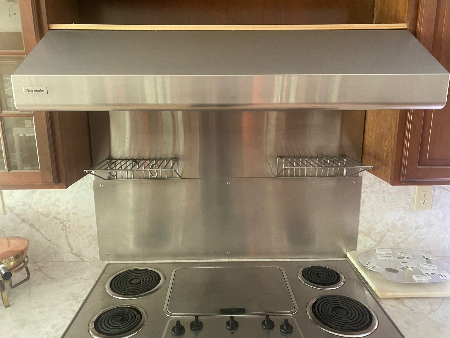 Image for Absolute Real Estate Auction in Crestwood