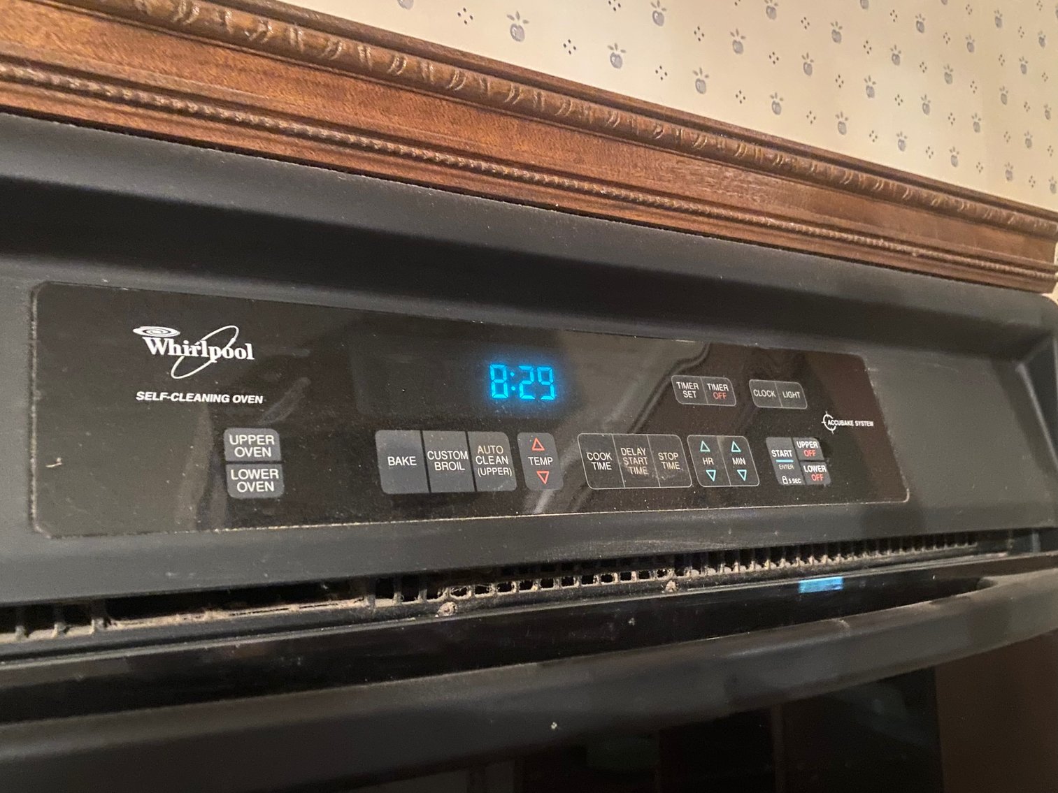 Image for Absolute Real Estate Auction in Crestwood