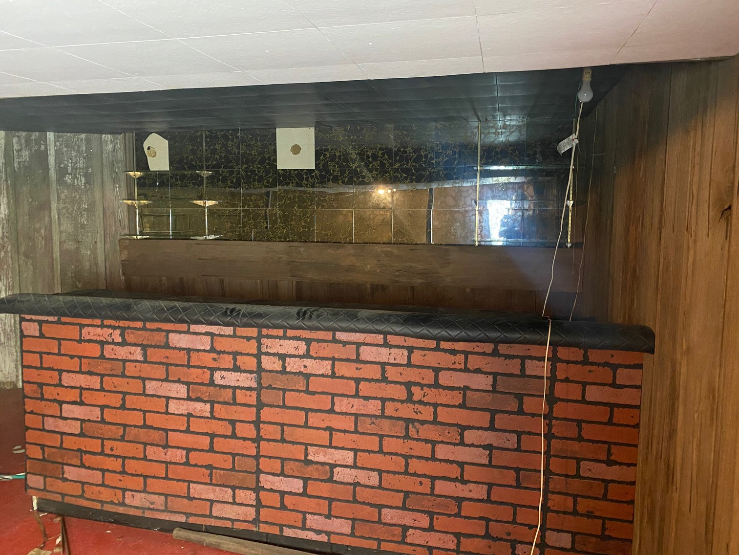 Image for Absolute Real Estate Auction in Crestwood