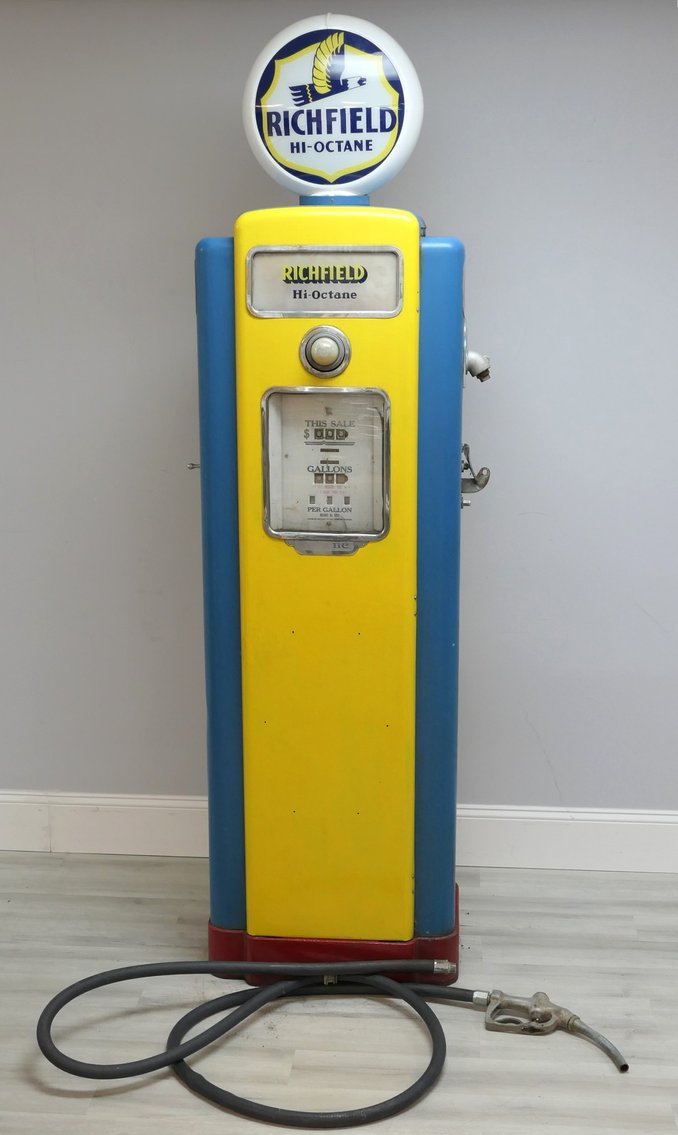 Image for Absolute Advertising Auction at The Gallery