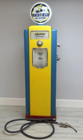 Image for Absolute Advertising Auction at The Gallery