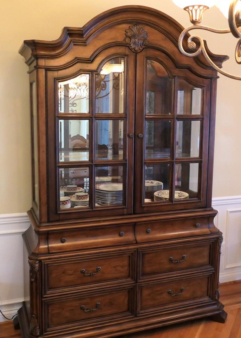 Image for Downsizing Auction in East End- Summit Ridge