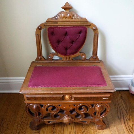 Image for Beautiful Downsizing Auction in Glenview