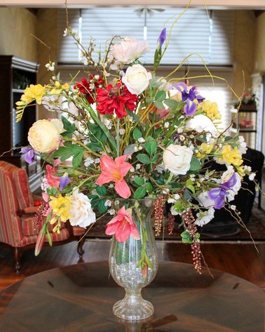 Image for Downsizing in The Estates of Hunting Creek (Night 1)