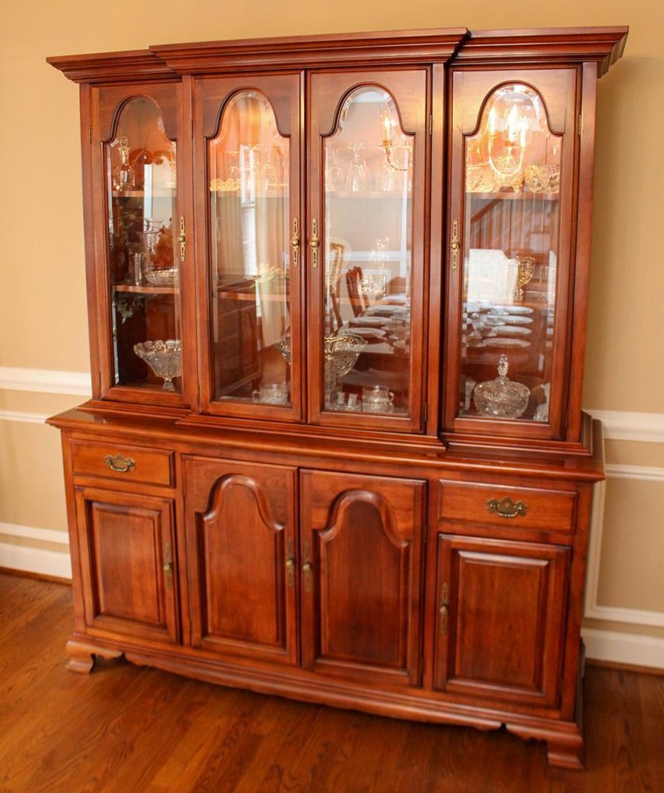 Image for Estate Auction in the City of Hurstbourne