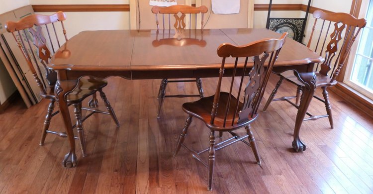 Image for Downsizing Auction in Douglass Hills