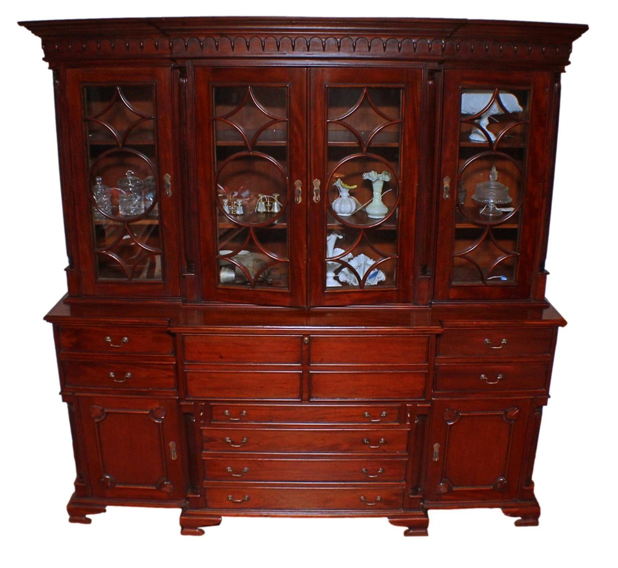 Image for Large Estate Auction in Southeast Louisville: The Home