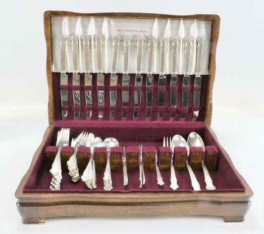 Image for Estate Auction in the Villas at Dorsey