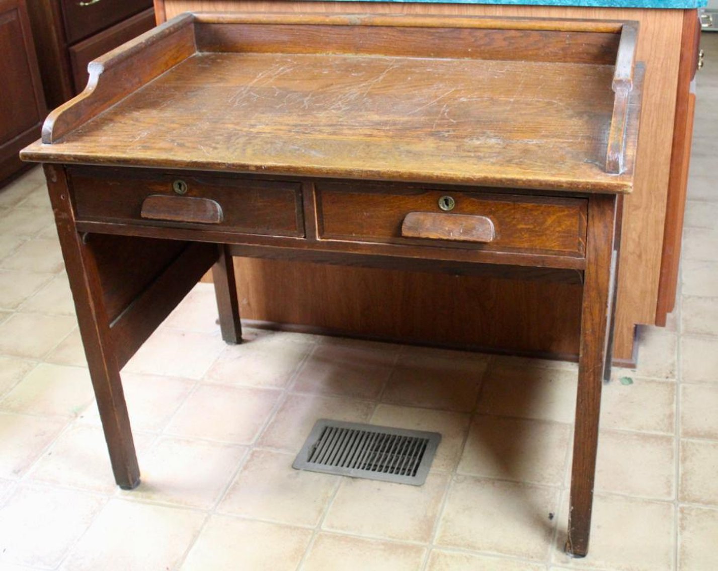 Image for Downsizing Auction in Crestwood - Phase 4