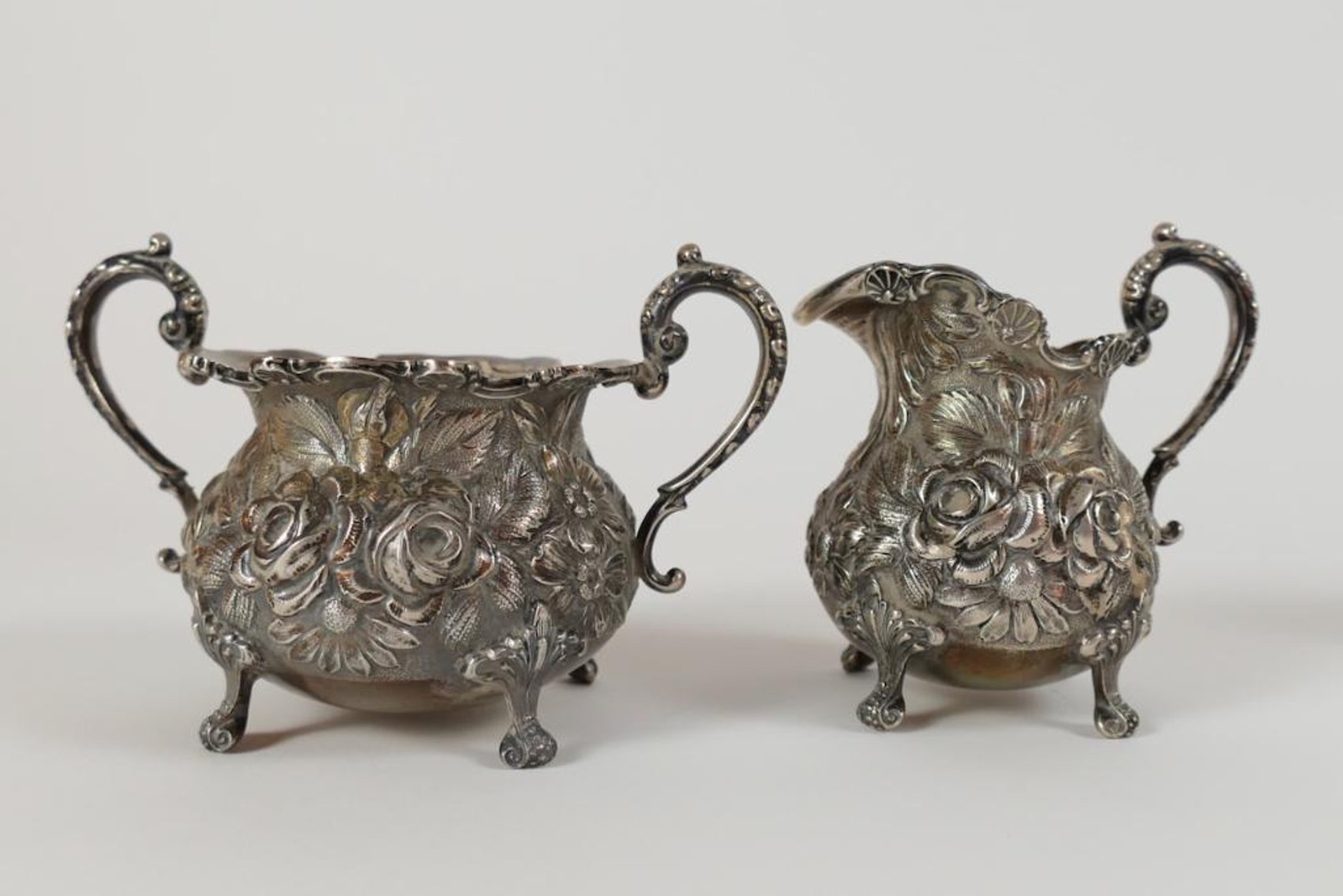 Image for Downsizing Auction in The Highlands