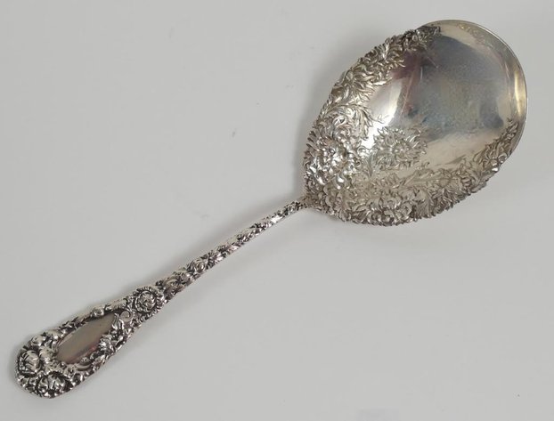 Image for Downsizing Auction in The Highlands