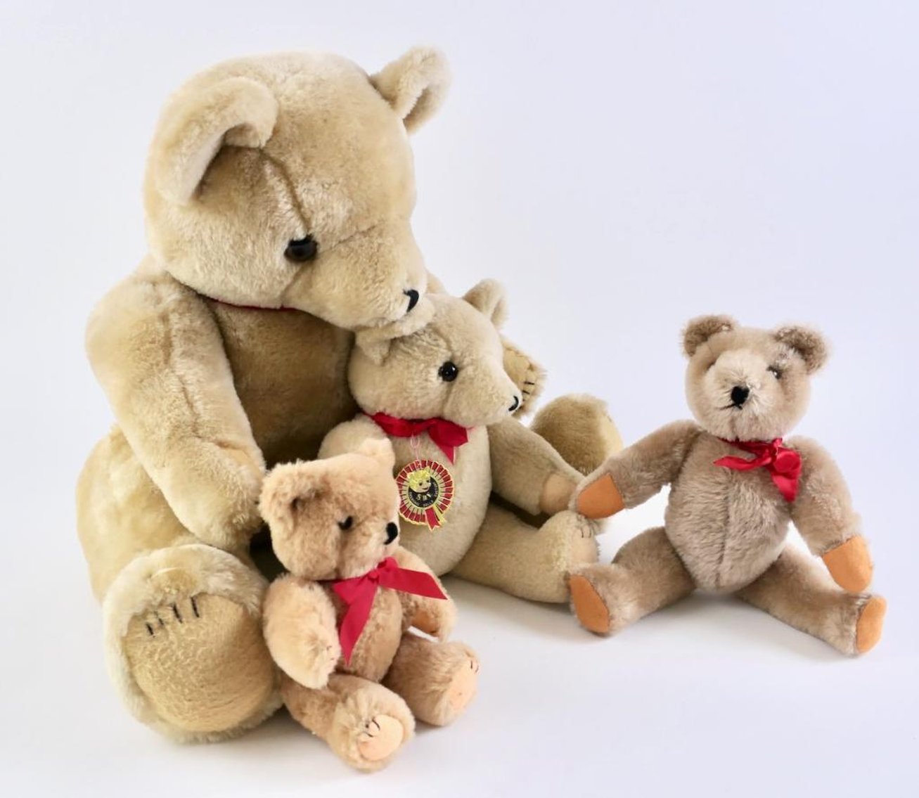 Image for Absolute Auction in Lake Forest- Night Two