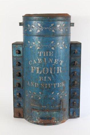 Image for An Antique Dealer's Estate Auction in Cherokee Triangle