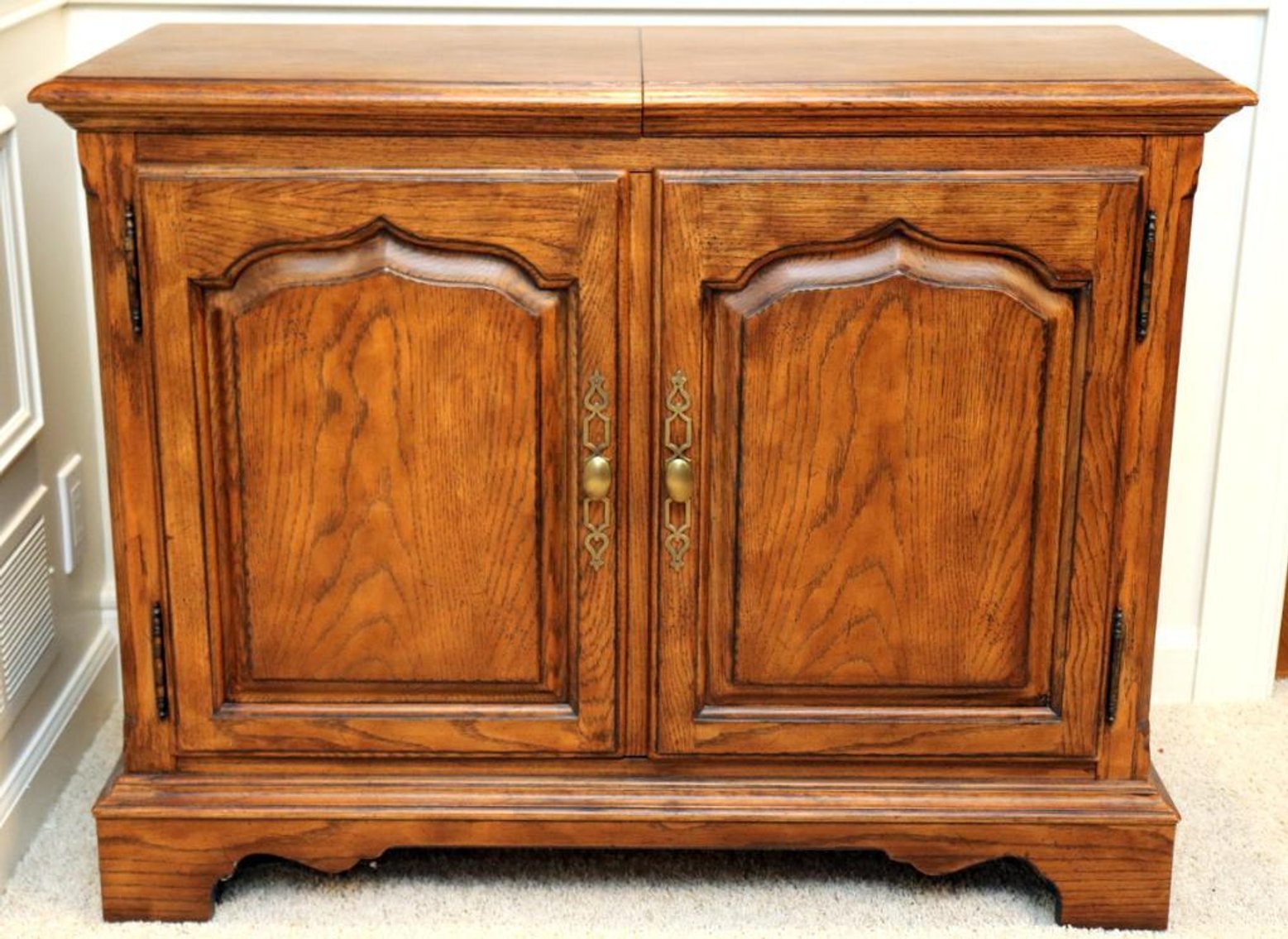 Image for Huge Downsizing Auction in J-Town