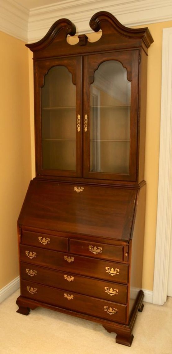 Image for Antiques, Furniture and Decor Auction in Lake Forest