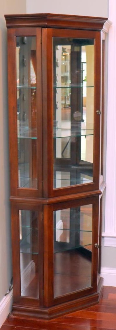 Image for European Downsizing Auction in Crestwood