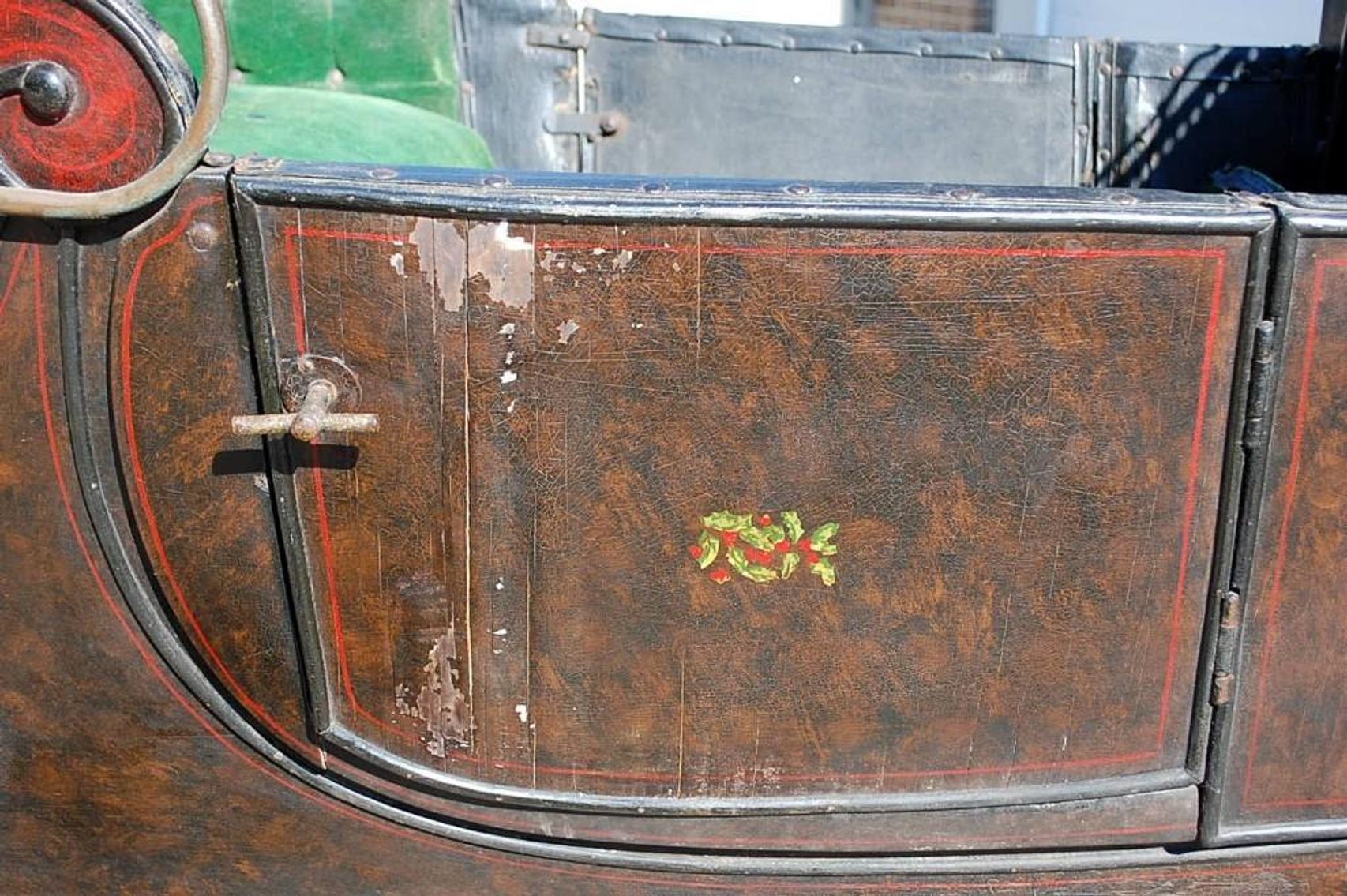 Image for Antique Sleigh with Reported Historical Background