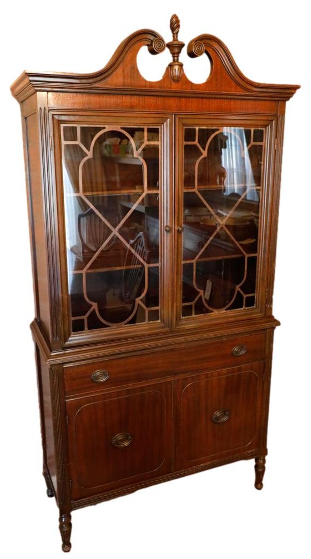 Image for Timeless Estate Auction off Bardstown Road