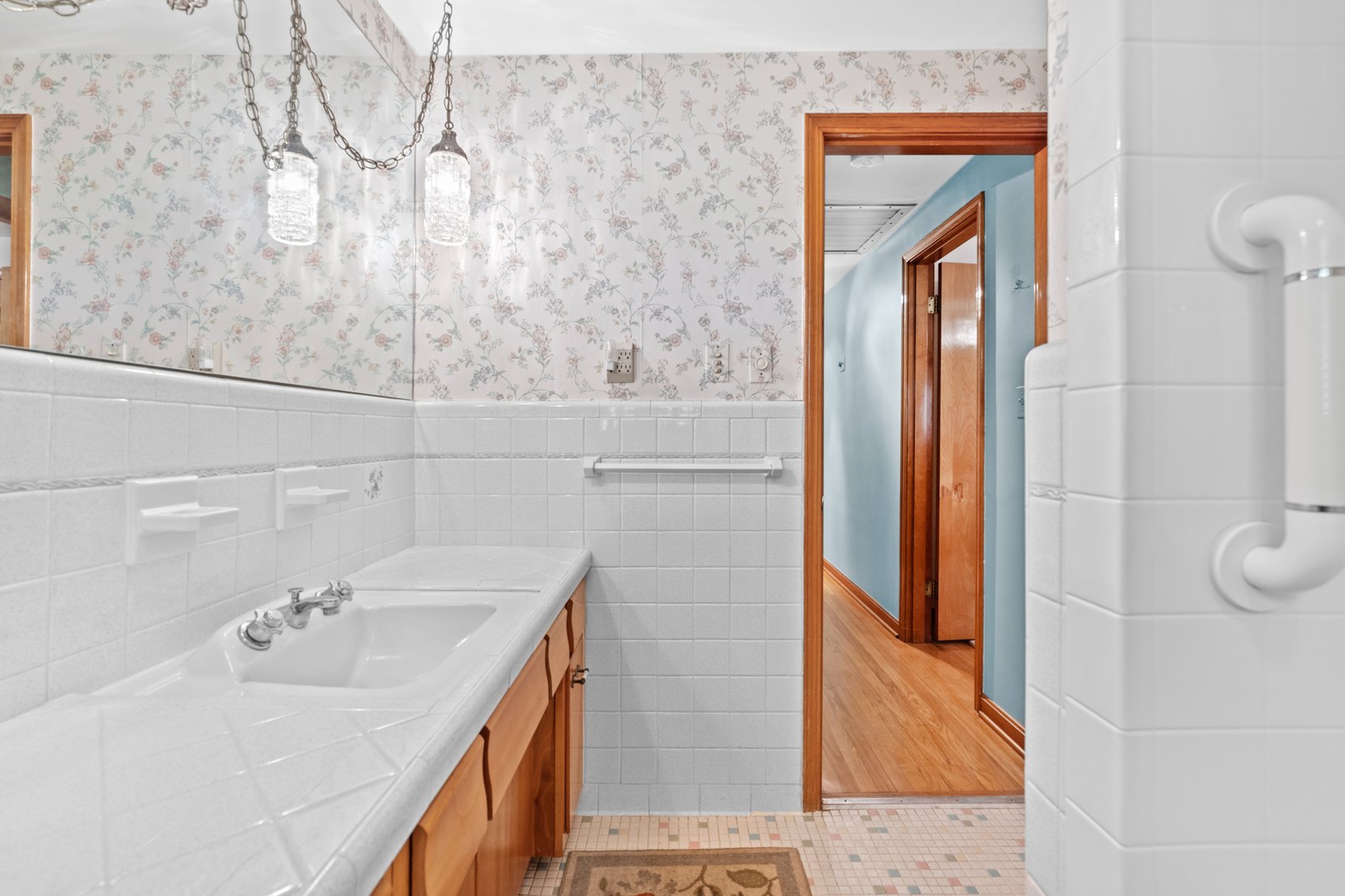 Image for Absolute Real Estate Auction off Newburg Rd.