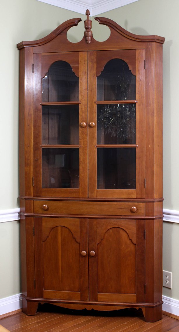 Image for Downsizing Auction in Oxmoor Woods