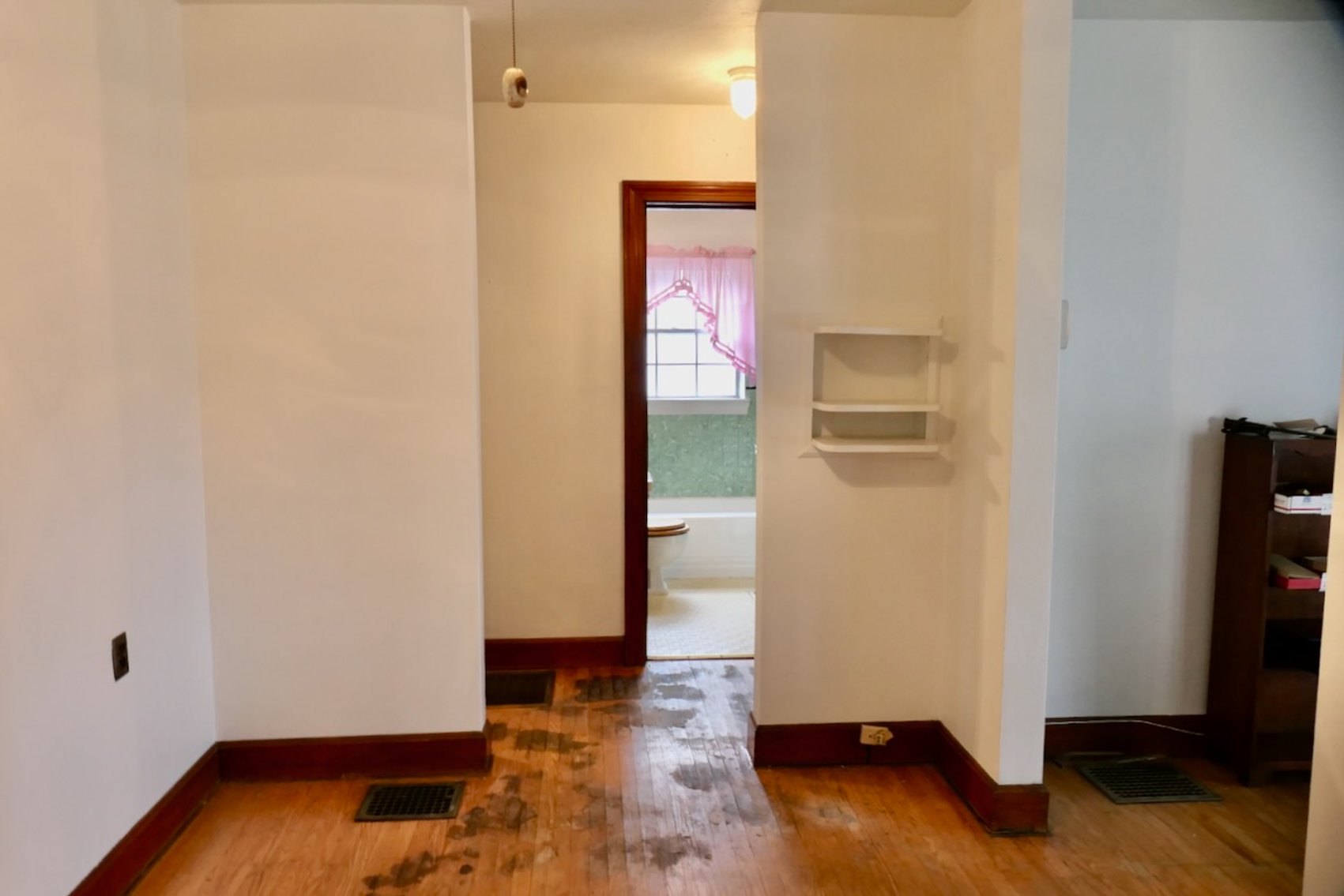 Image for Absolute Real Estate Auction: Investor Opportunity