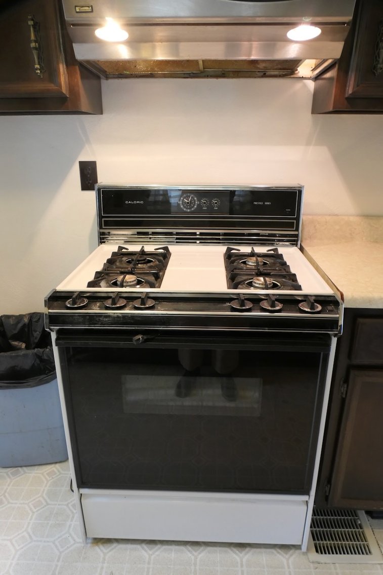 Image for Absolute Real Estate Auction: Investor Opportunity