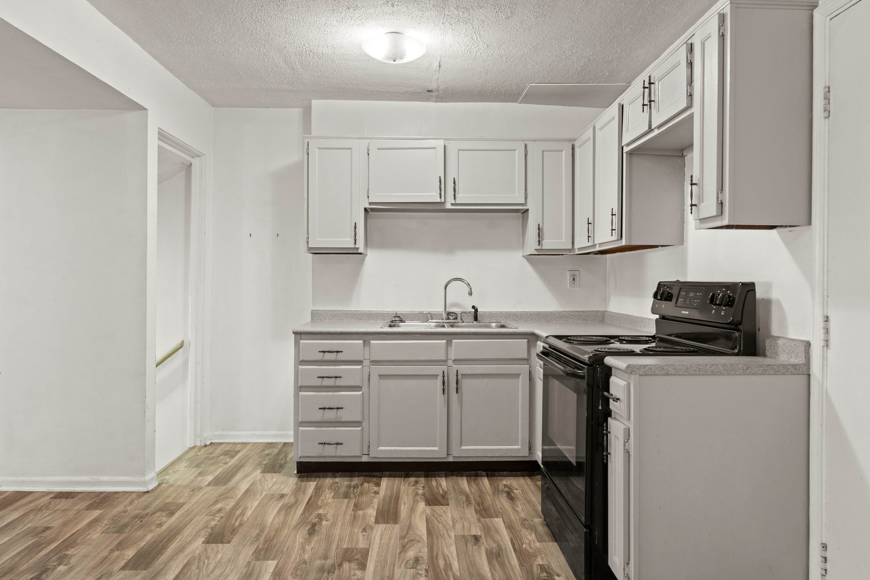 Image for Absolute Real Estate Auction: Townhome in Clifton Heights