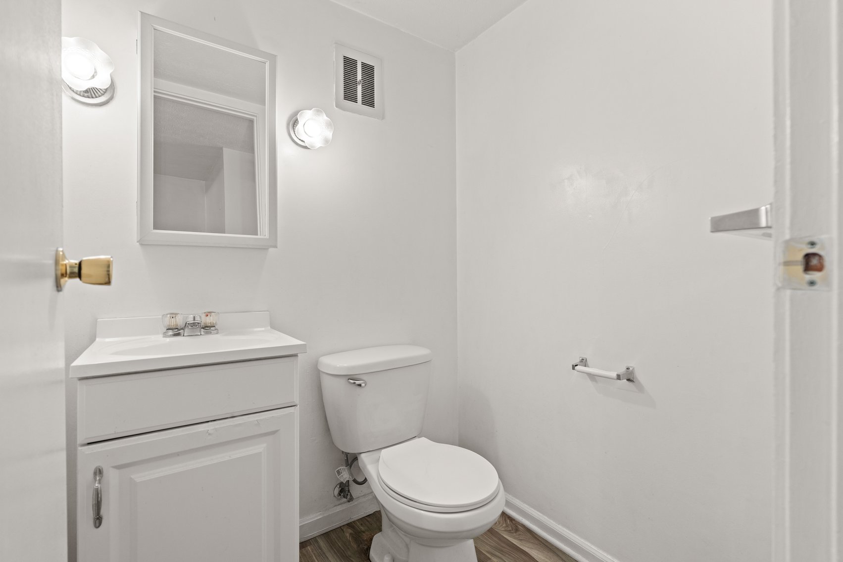 Image for Absolute Real Estate Auction: Townhome in Clifton Heights