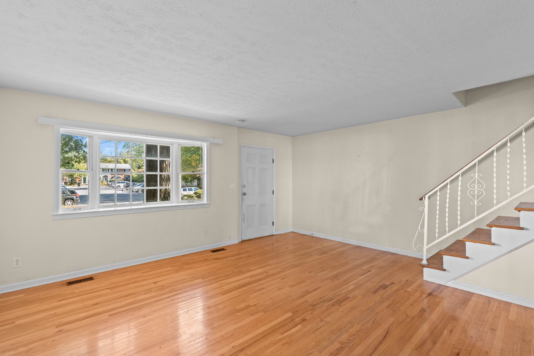 Image for Absolute Real Estate Auction: Townhome in Clifton Heights