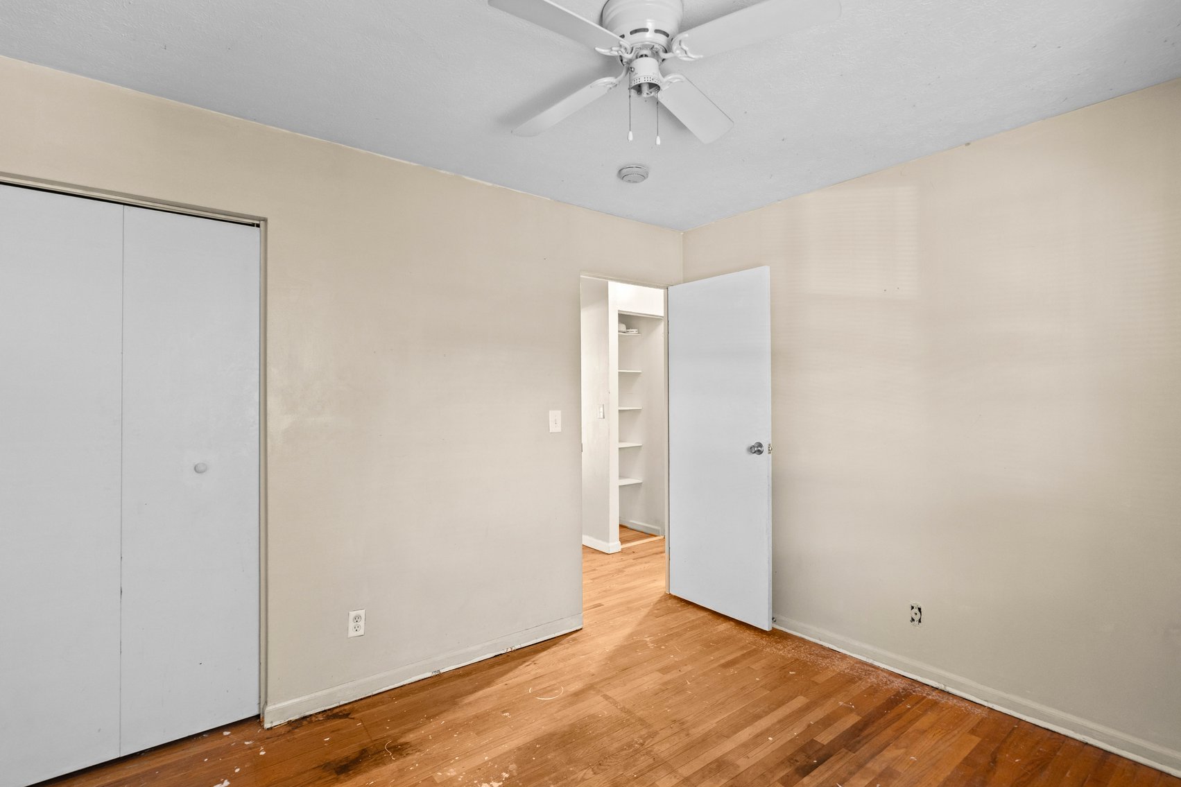 Image for Absolute Real Estate Auction: Townhome in Clifton Heights