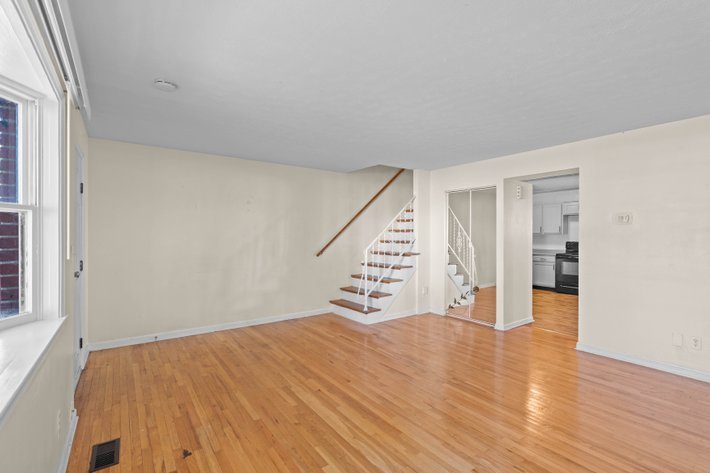 Image for Absolute Real Estate Auction: Townhome in Clifton Heights