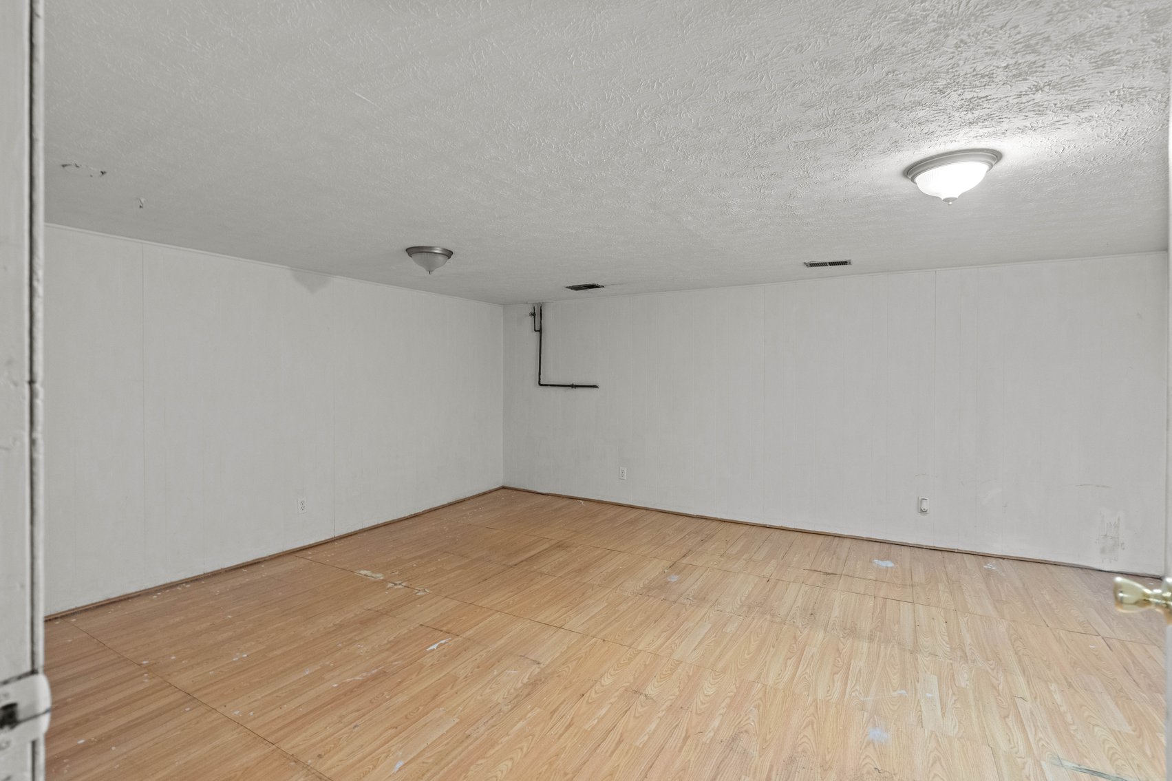 Image for Absolute Real Estate Auction: Townhome in Clifton Heights