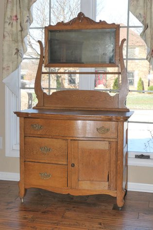 Image for Country Primitive Downsizing Auction