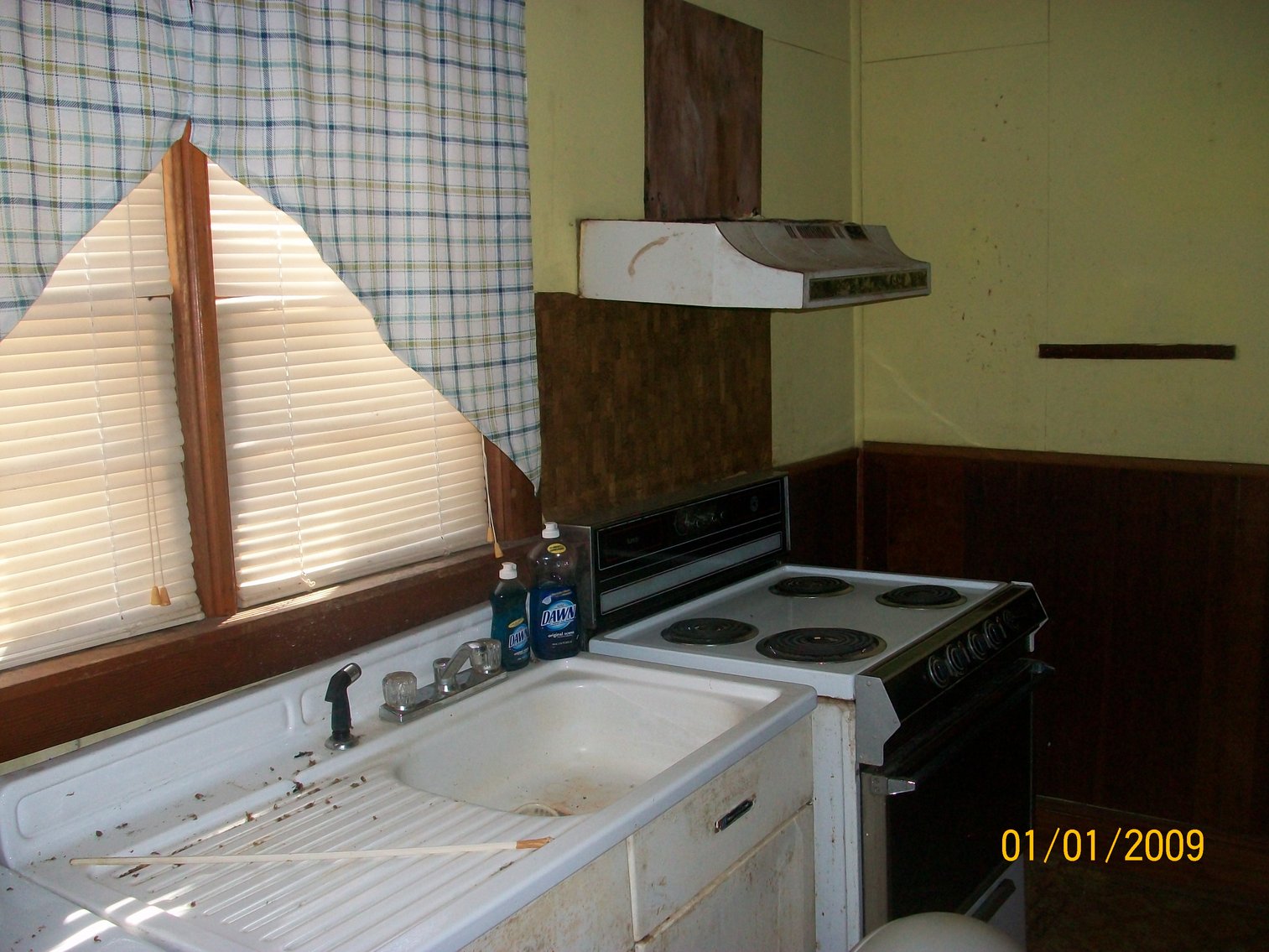 Image for Absolute Trustee Auction - House and lots selling in 3 tracts - Danville VA